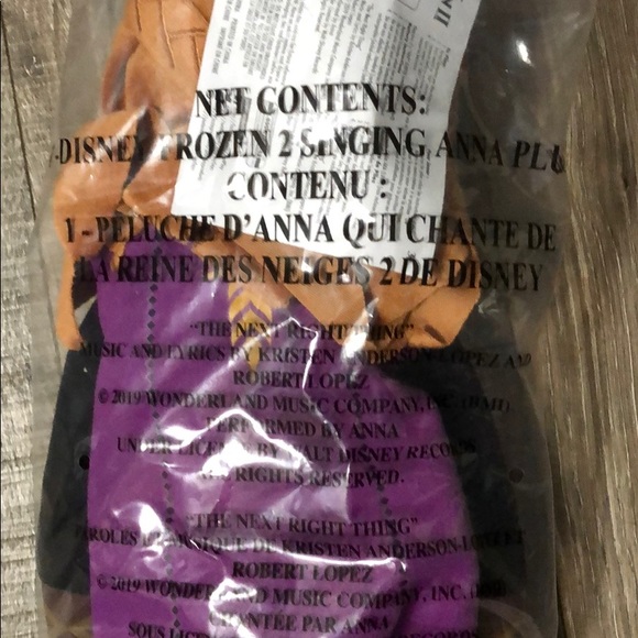 Disney Frozen 2 Singing Anna Plush - Picture 4 of 4